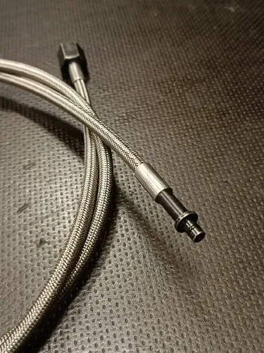 Przewód hydrauliki dachu kabrioletu z PTFE w oplocie nierdzewnym - wtyk z o-ringiem